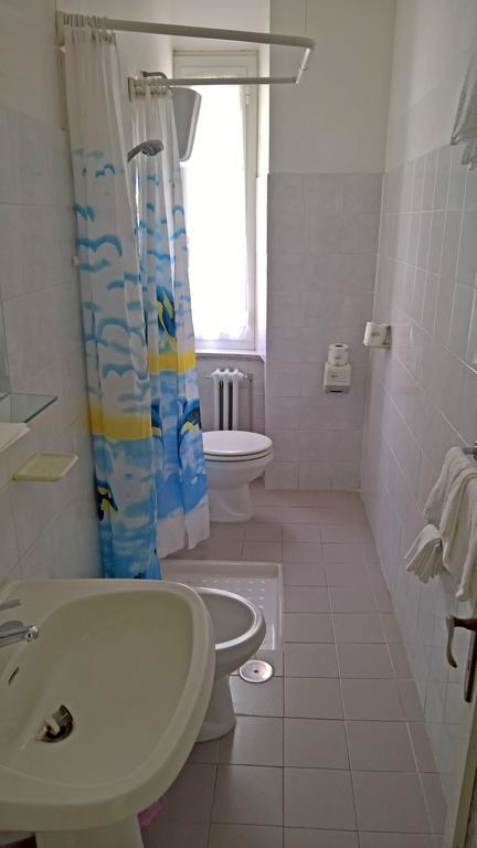 Albergo Golfo Фоллоника Экстерьер фото